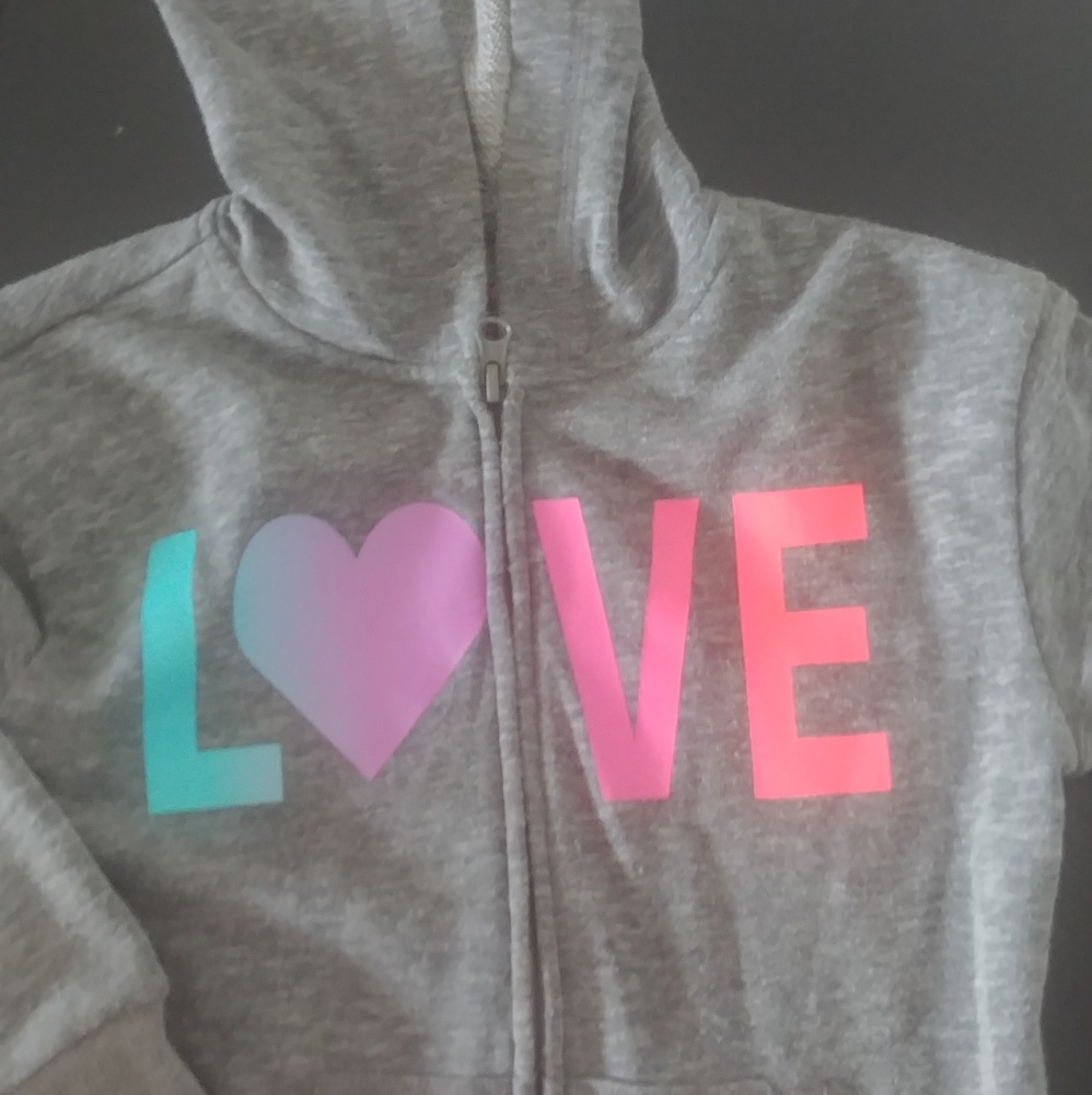 Sweater/Hoodie
